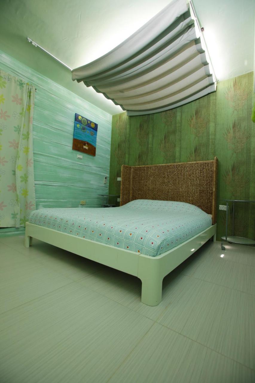Bed and Breakfast Sha Feng Lu Dian Magong Esterno foto