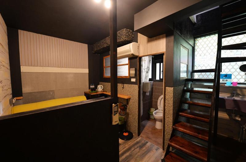 Bed and Breakfast Sha Feng Lu Dian Magong Esterno foto