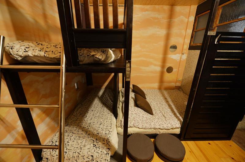 Bed and Breakfast Sha Feng Lu Dian Magong Esterno foto
