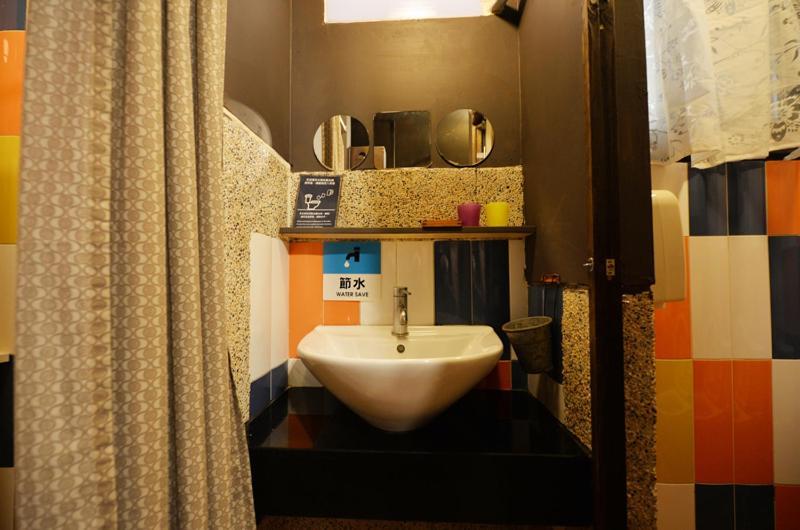 Bed and Breakfast Sha Feng Lu Dian Magong Esterno foto